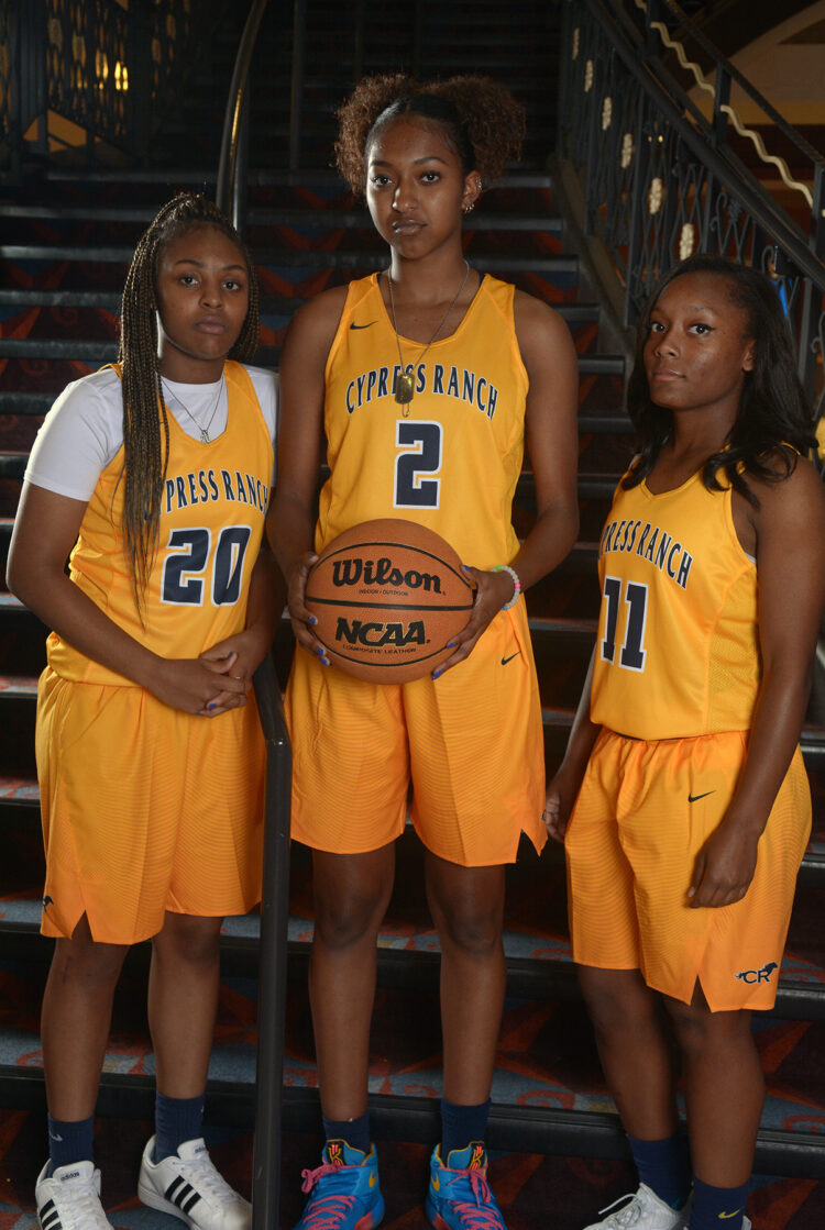 deauzya richards feet 3