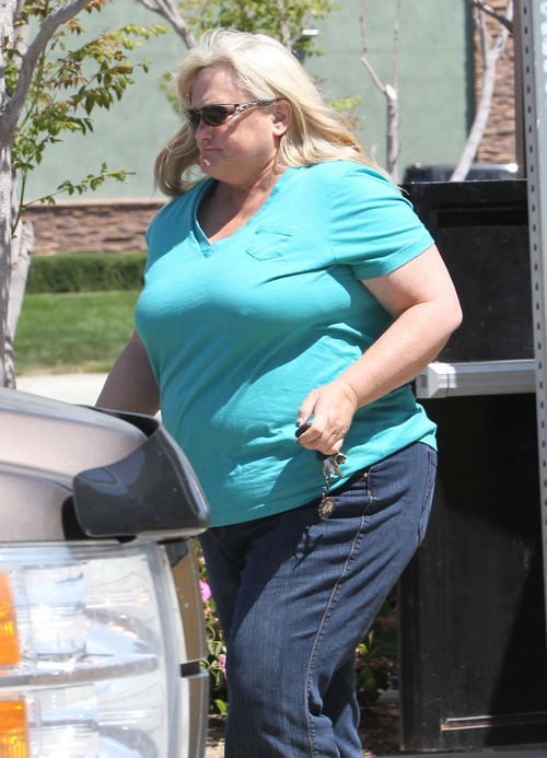 debbie rowe feet 3