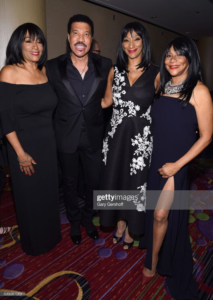 debbie sledge feet 1