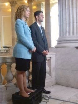 debbie wasserman schultz feet 4