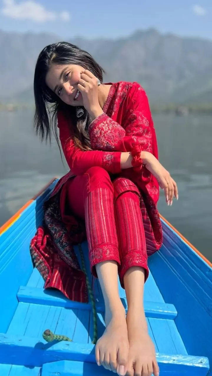 debchandrimasingharoy feet 6