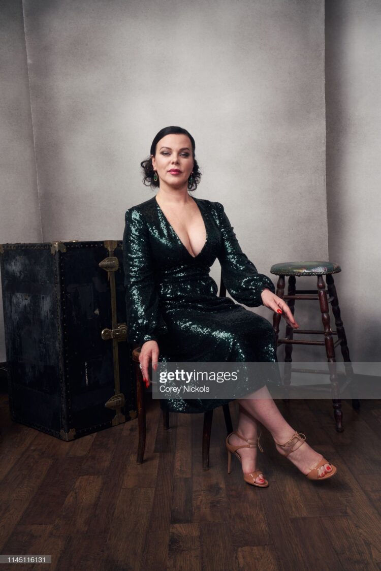 debi mazar feet 6