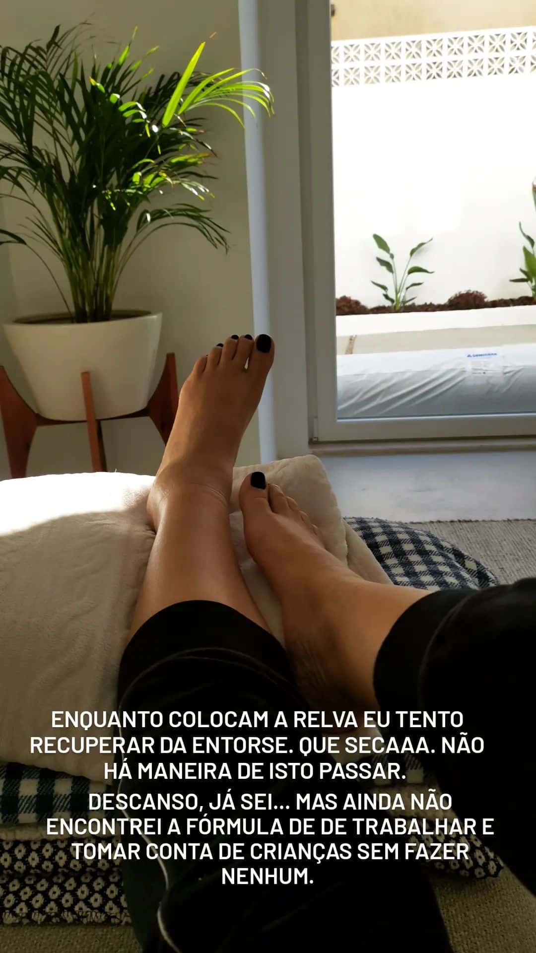 debora monteiro feet 1