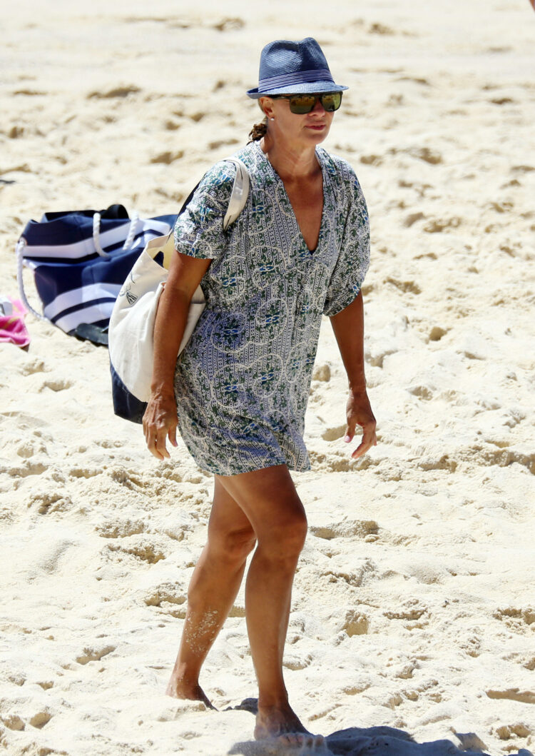 deborah hutton feet 3 scaled