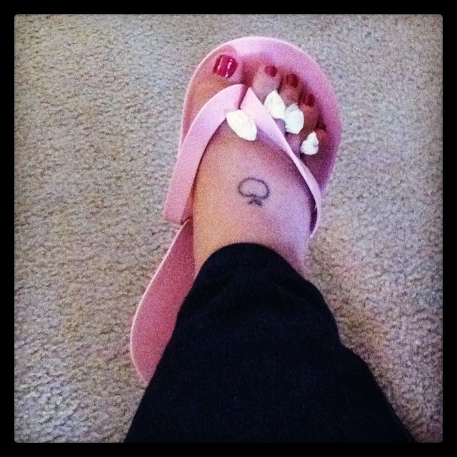 debra digiovanni feet 1