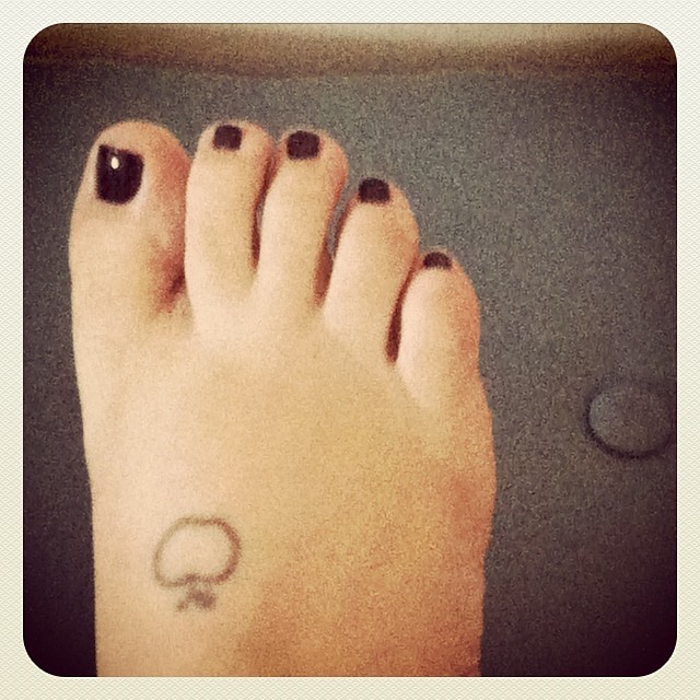 debra digiovanni feet 2