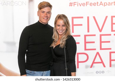 dee van der zeeuw feet 4