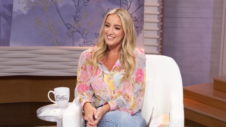 deedee freeman feet 5