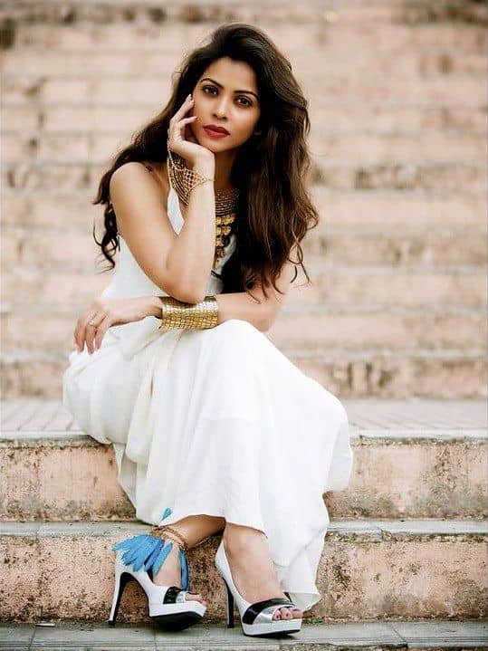 deepali pansare feet 3