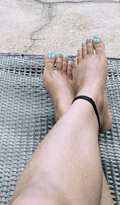 deepika das feet 2