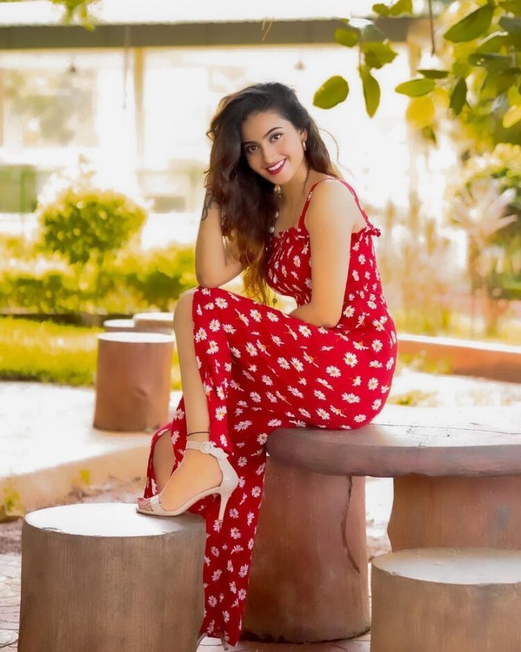 deepika pilli feet 1