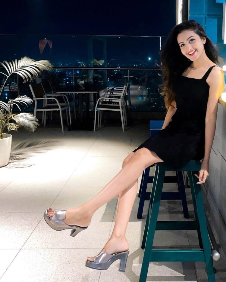 deepika pilli feet 3