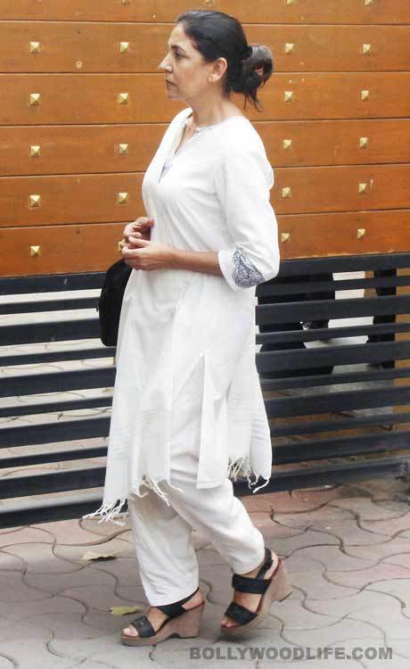 deepti naval feet 3