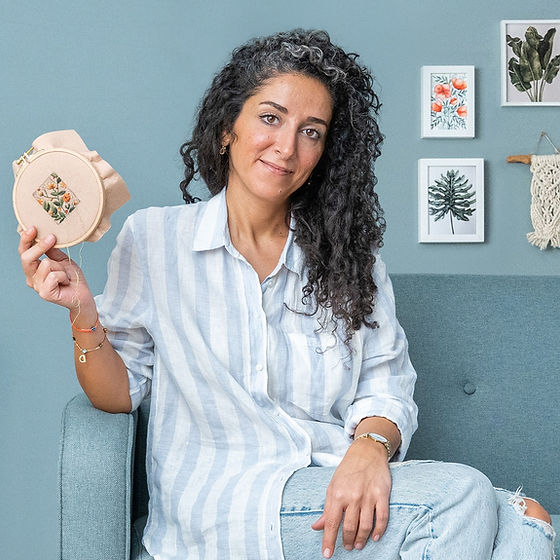 defne gunturkun feet 5