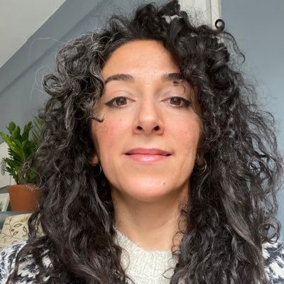 defne gunturkun feet 6