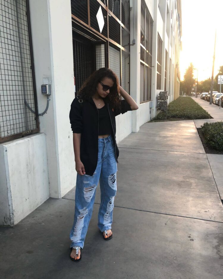 deja monique cruz feet 3