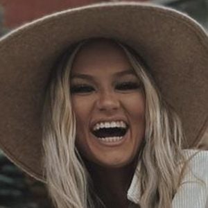 delaney reilley feet 5