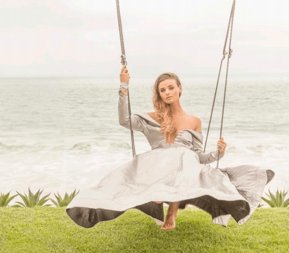 delanie dischert feet 1