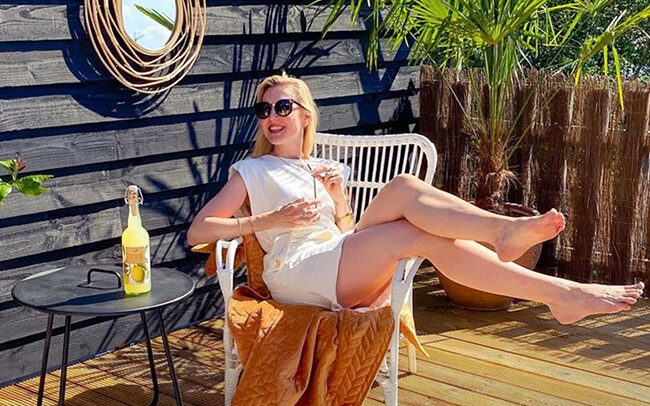 delany lepelblad feet