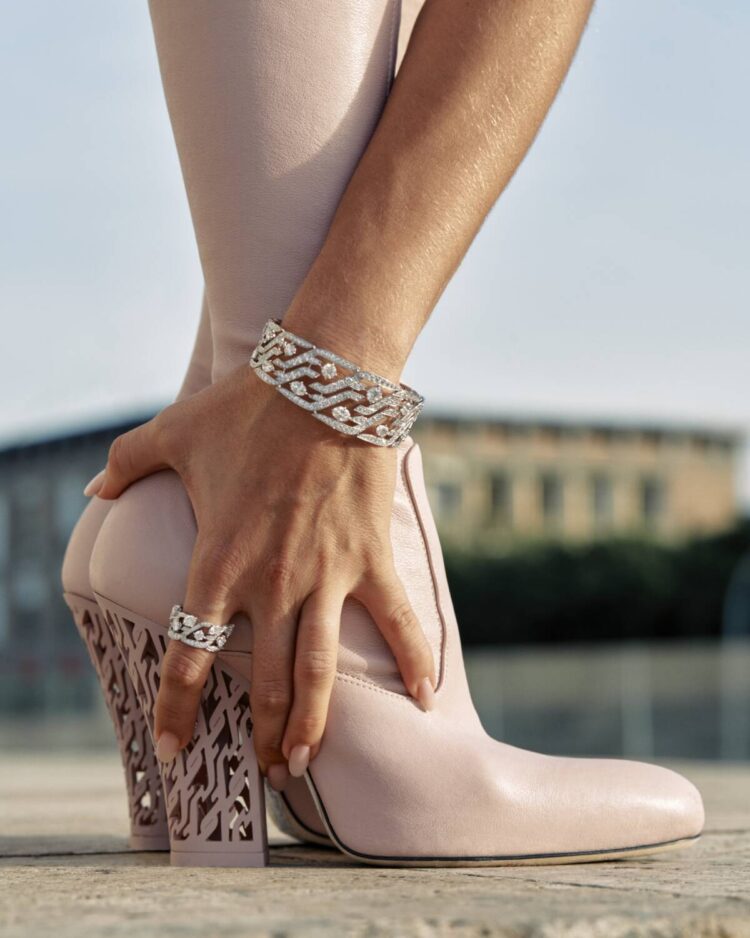 delfina delettrez fendi feet 2