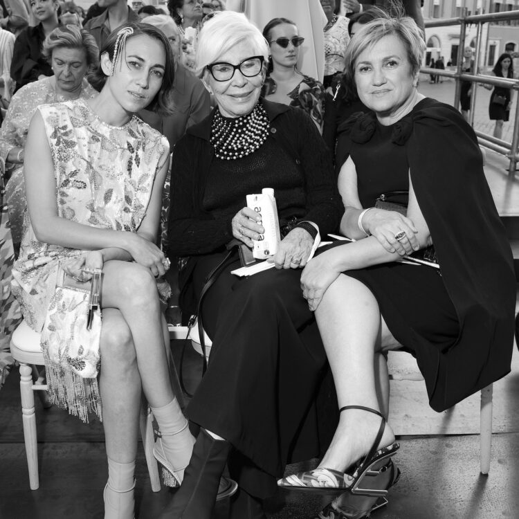 delfina delettrez fendi feet 6