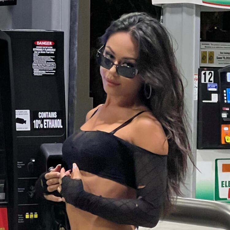 delia sylvain feet 4