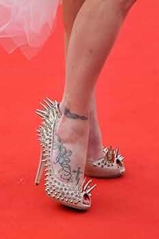 delphine chaneac feet 4