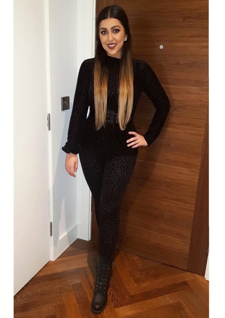 delsa ghorbani feet 6