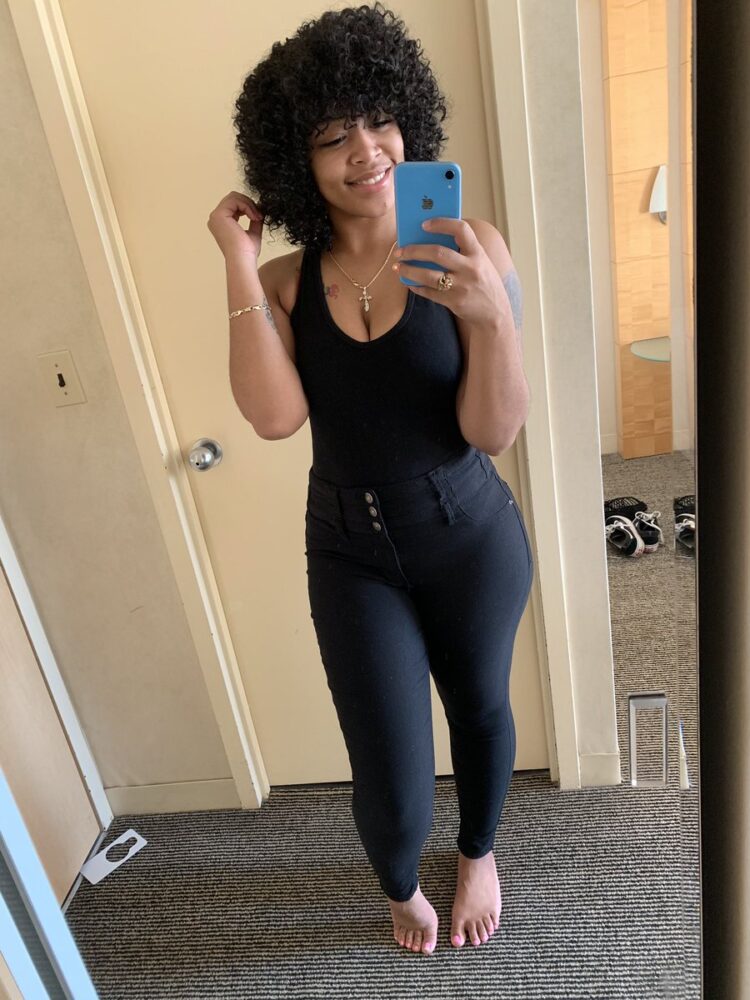 delylah thomas feet 1