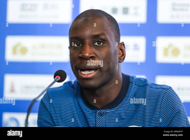 demba diaw feet 3