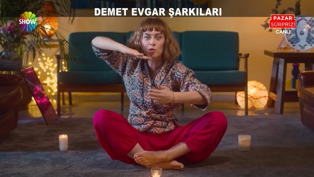demet evgar feet 5