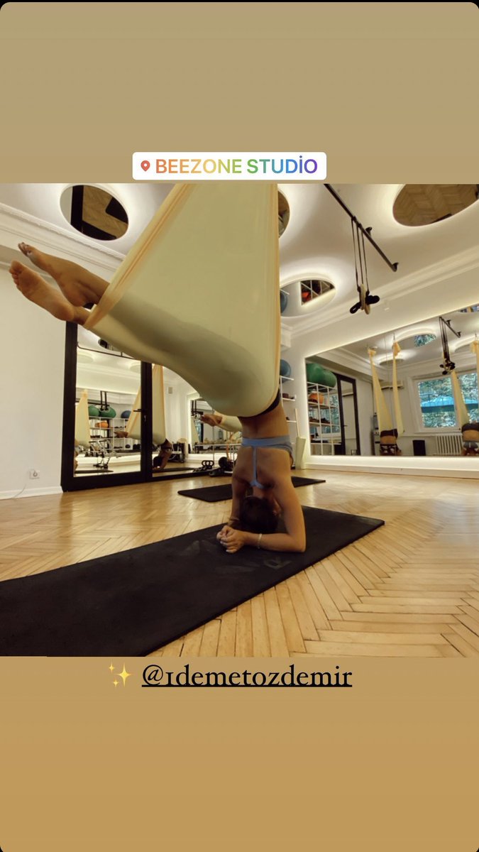 demet ozdemir feet 2