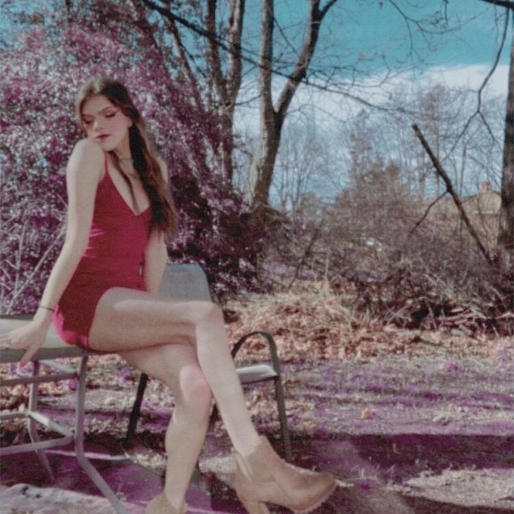 demi austin looney feet