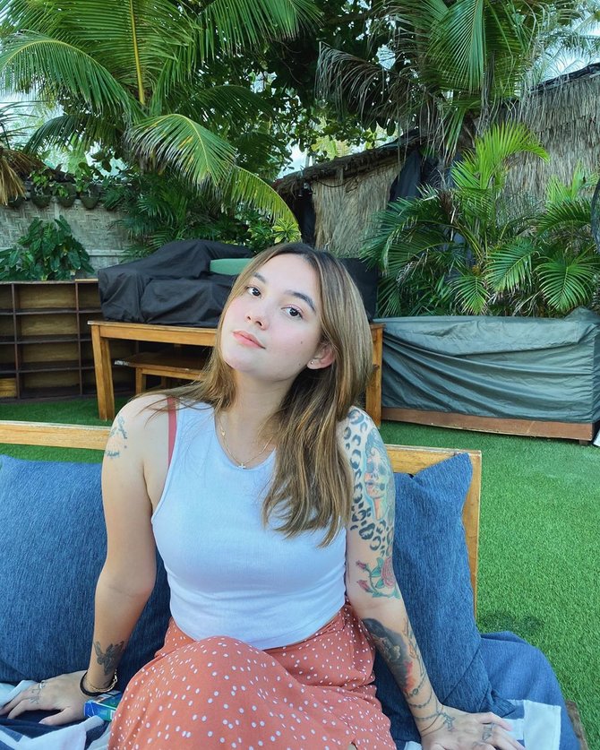 demi langston feet 4