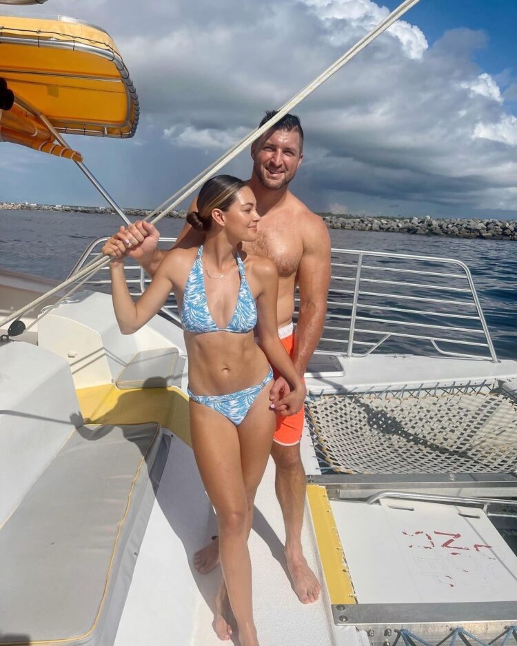 demi leigh nel peters feet 2