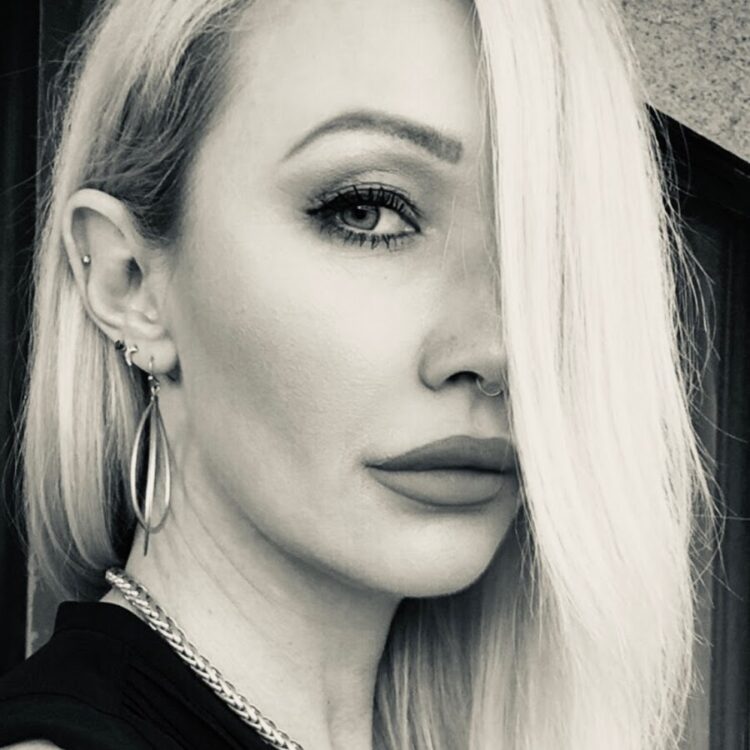 denisa medrano feet 1