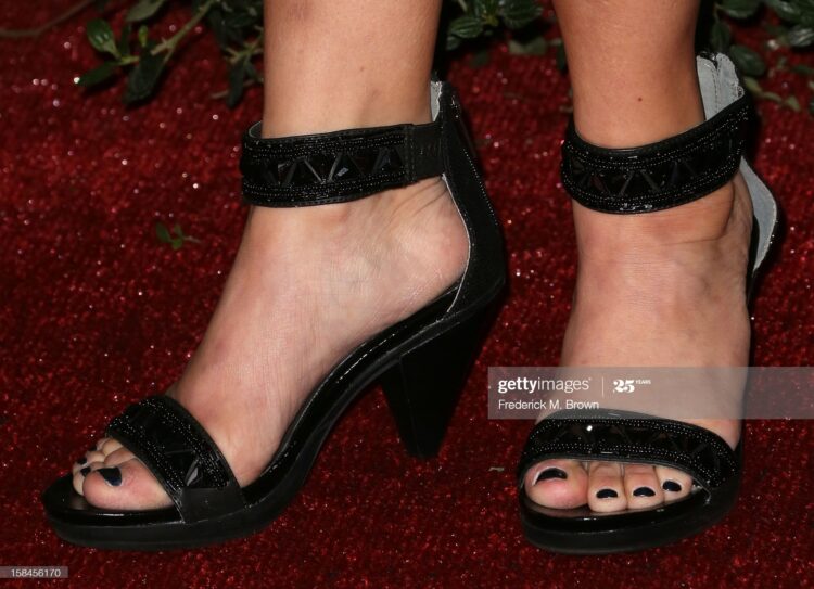 denise stapley feet 4