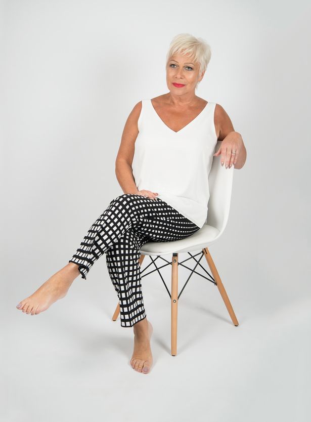 denise welch feet 3