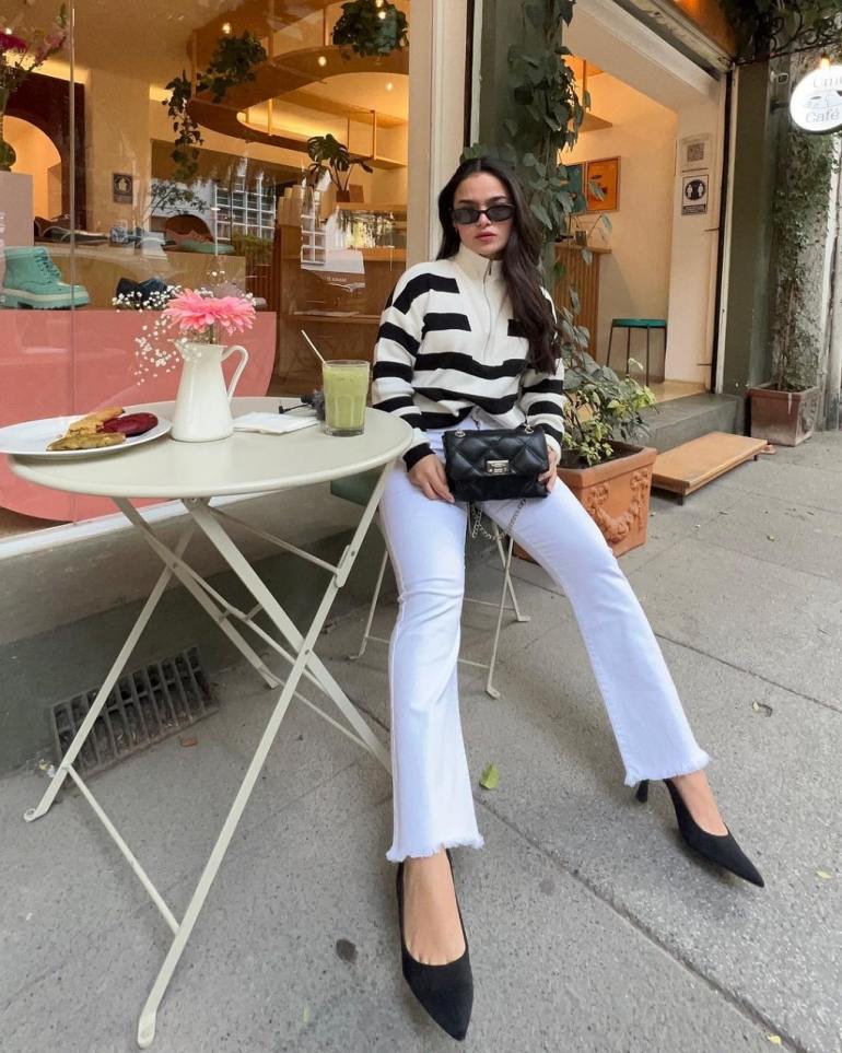 denisse guzman feet 3