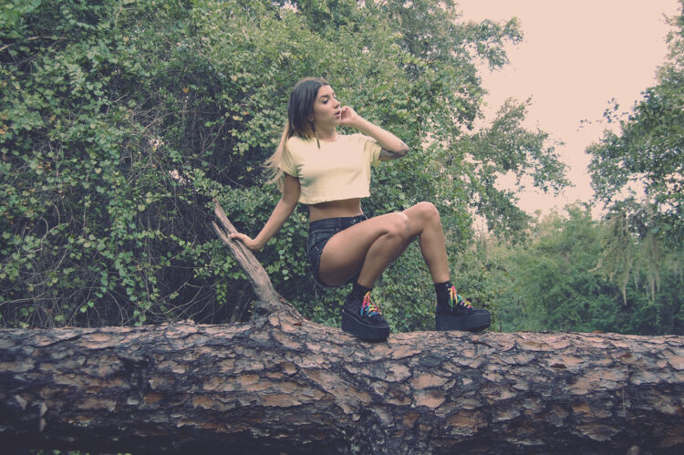 denisse zuniga feet 3