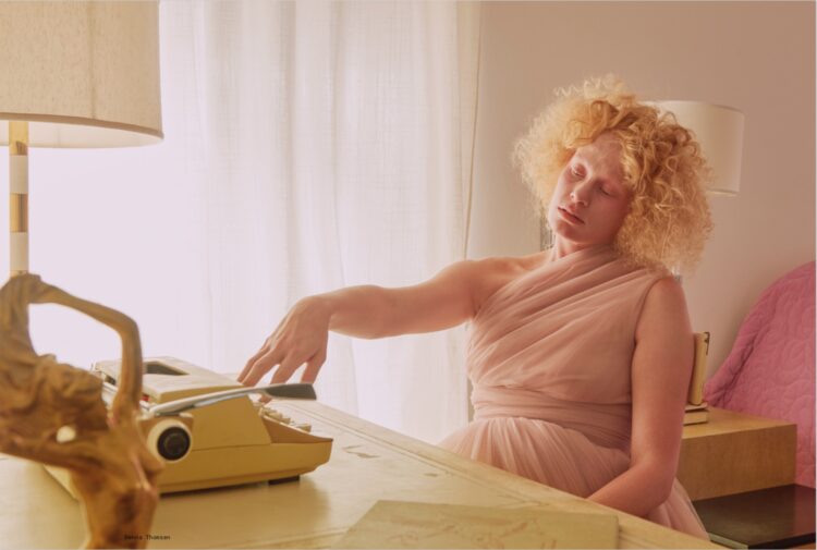 denna thomsen feet 1