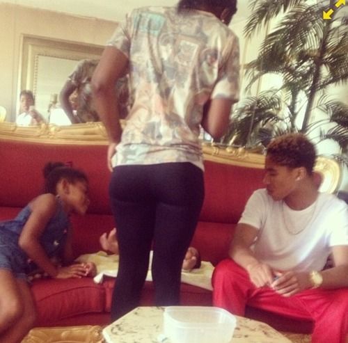 desiree dezhaee feet 4