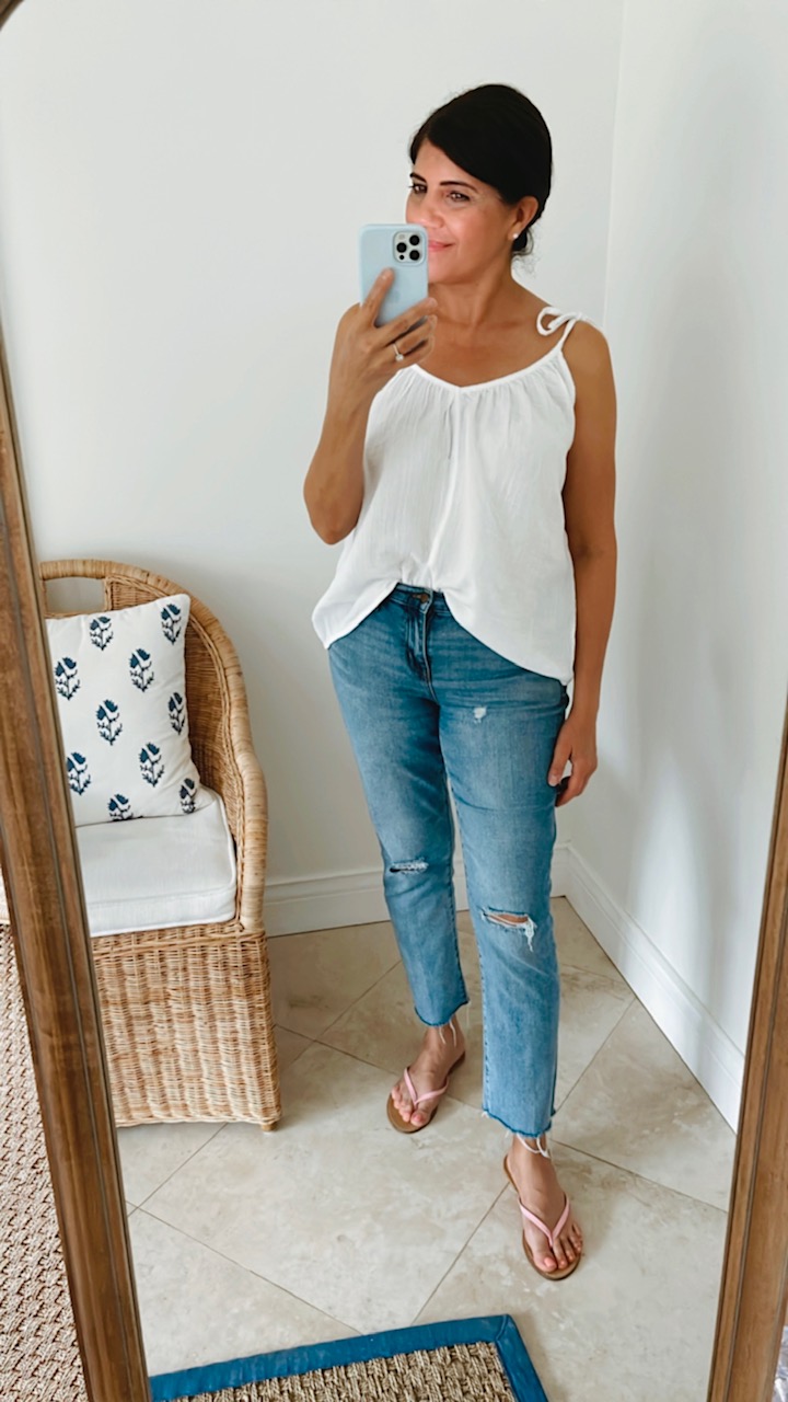 desiree leone feet 2