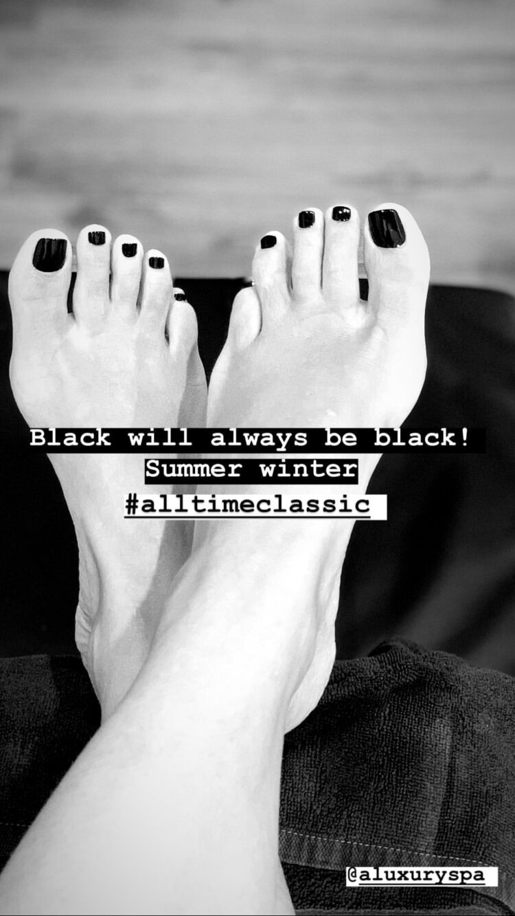 despina kampouri feet 3