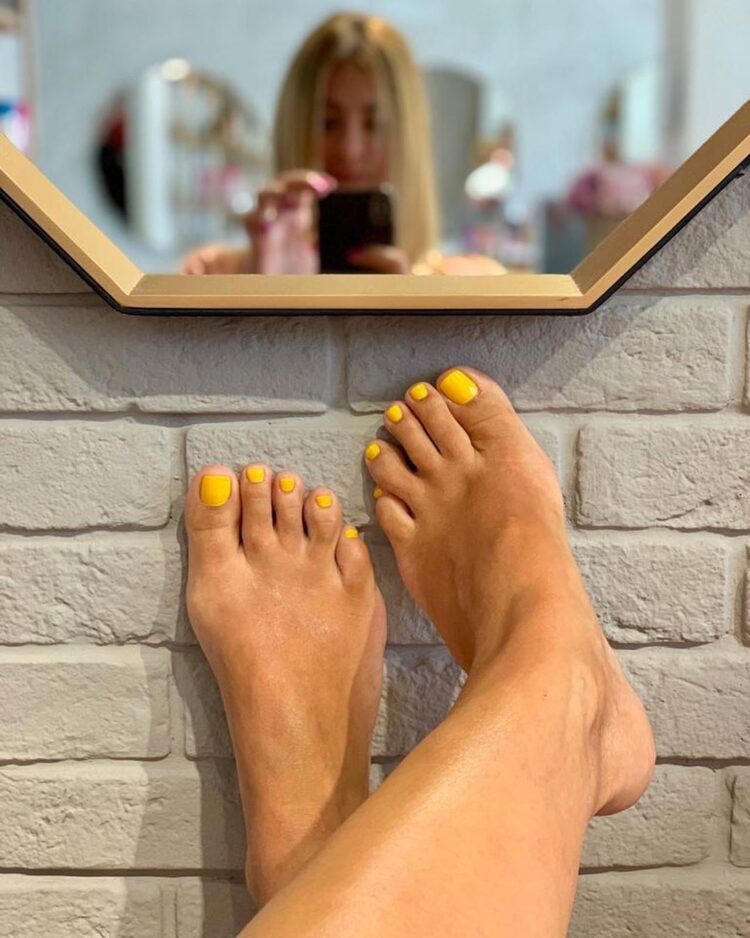 despina kampouri feet