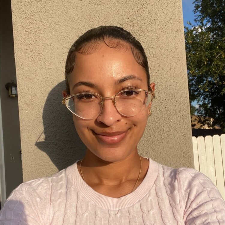 destiney green feet 5