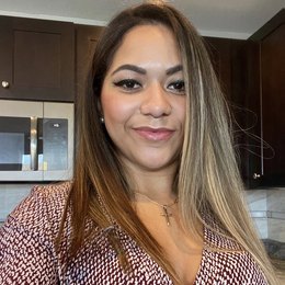 destinie diaz feet 5