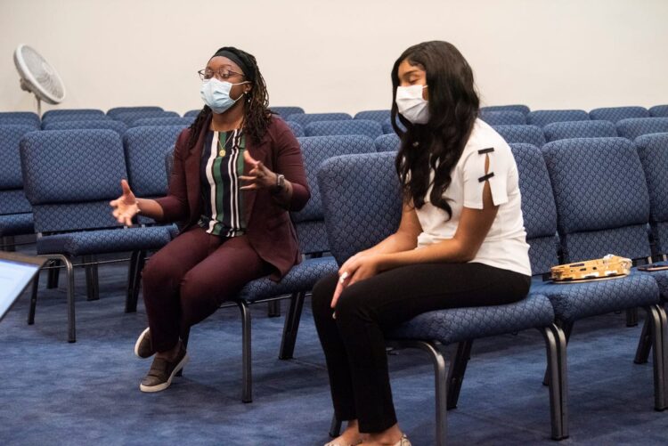 destiny makayla feet