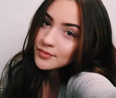 desyrae martines feet 6