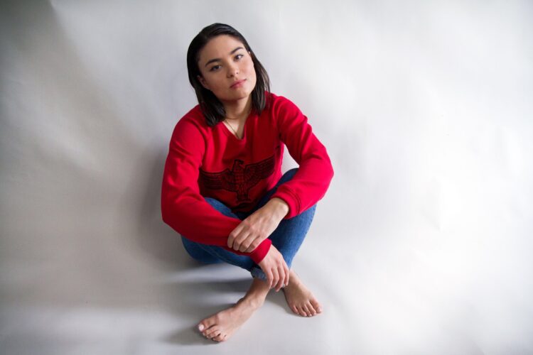 devery jacobs feet 4